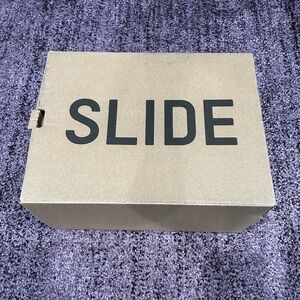 YZY Slides Empty Box